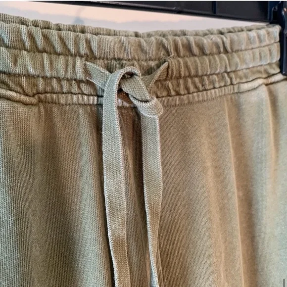 EASEL Wide-leg French terry lounge pants olive green NWT - Picture 5 of 8